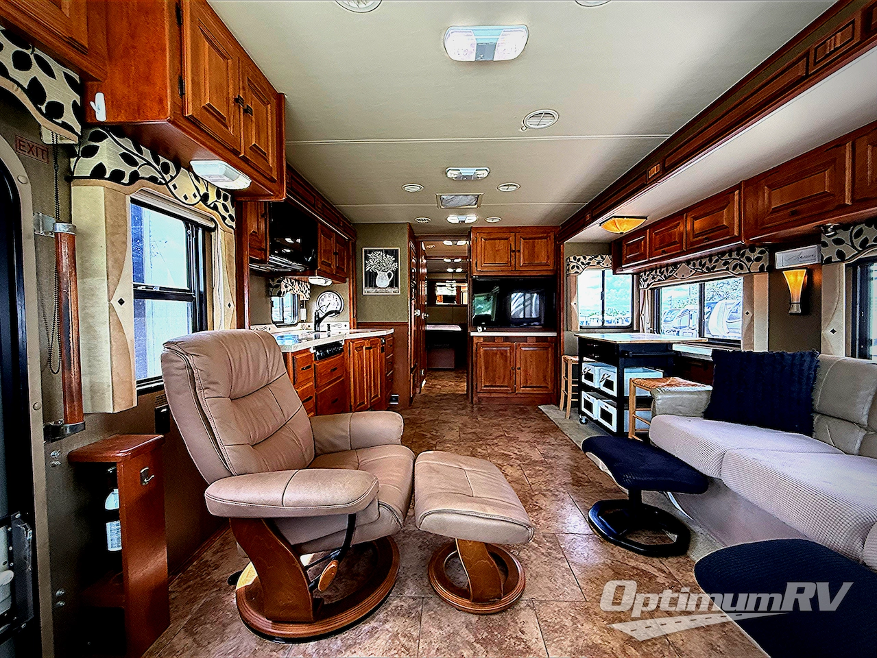 2013 Tiffin Allegro 34 TGA Photo 5