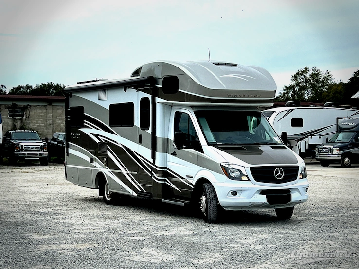 2017 Winnebago Navion 24G RV Photo 1