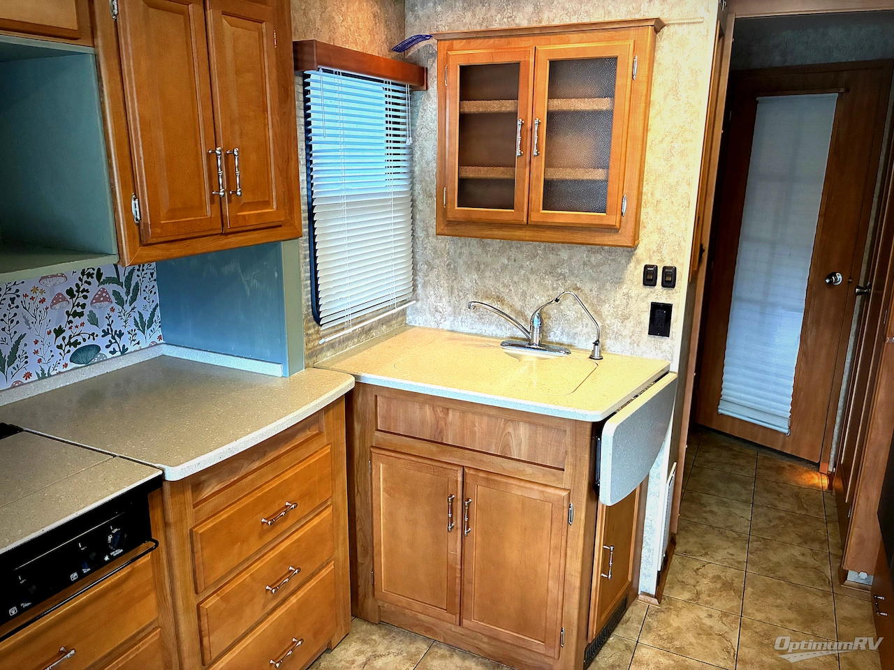 2006 Winnebago Voyage 35A Photo 9