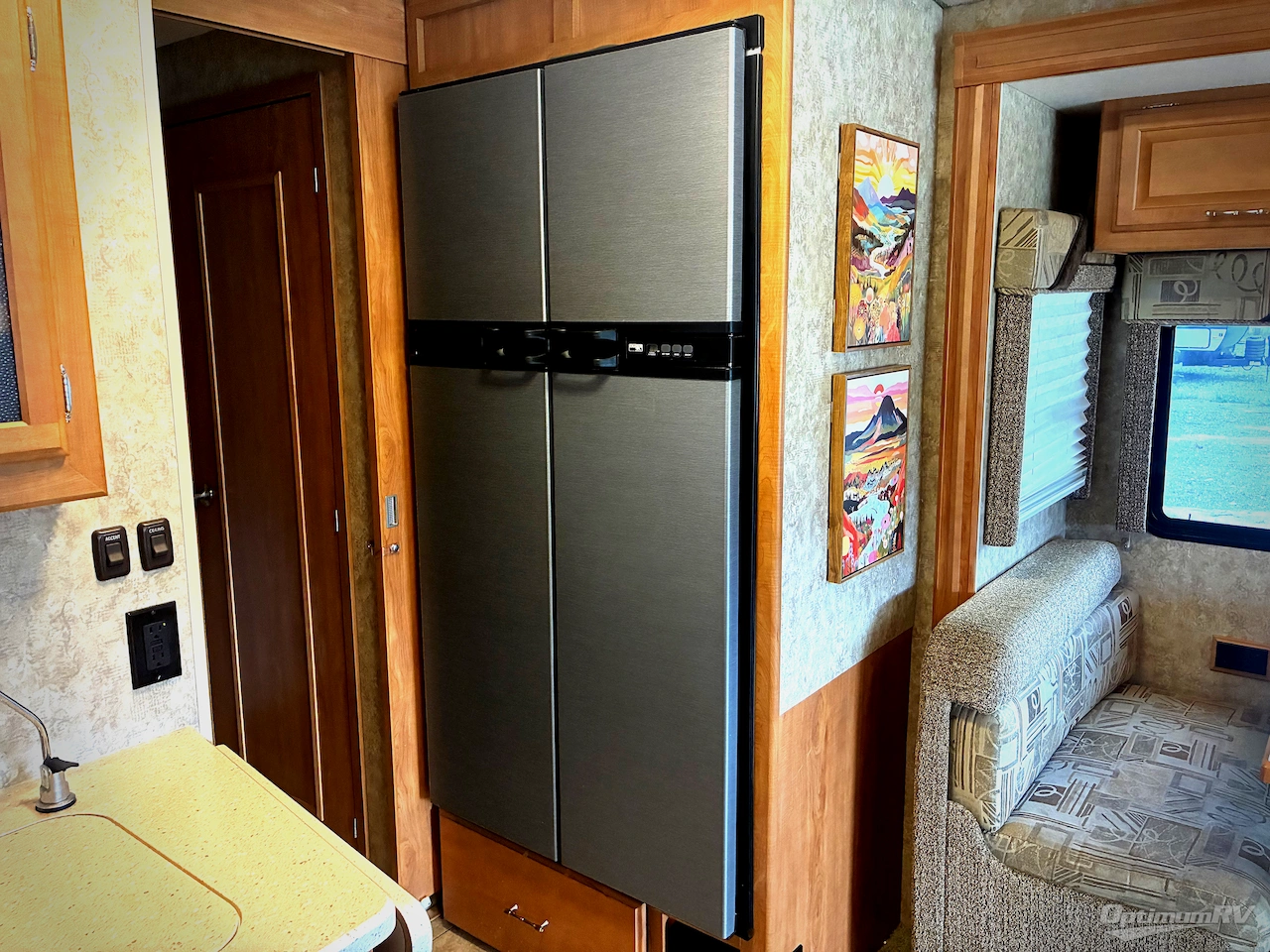 2006 Winnebago Voyage 35A Photo 10