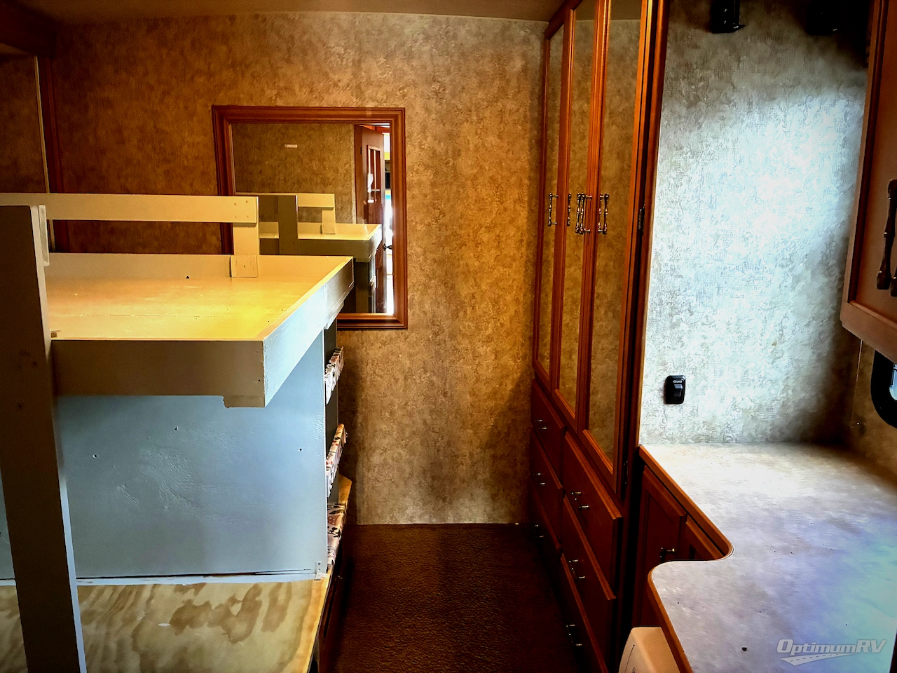 2006 Winnebago Voyage 35A Photo 16