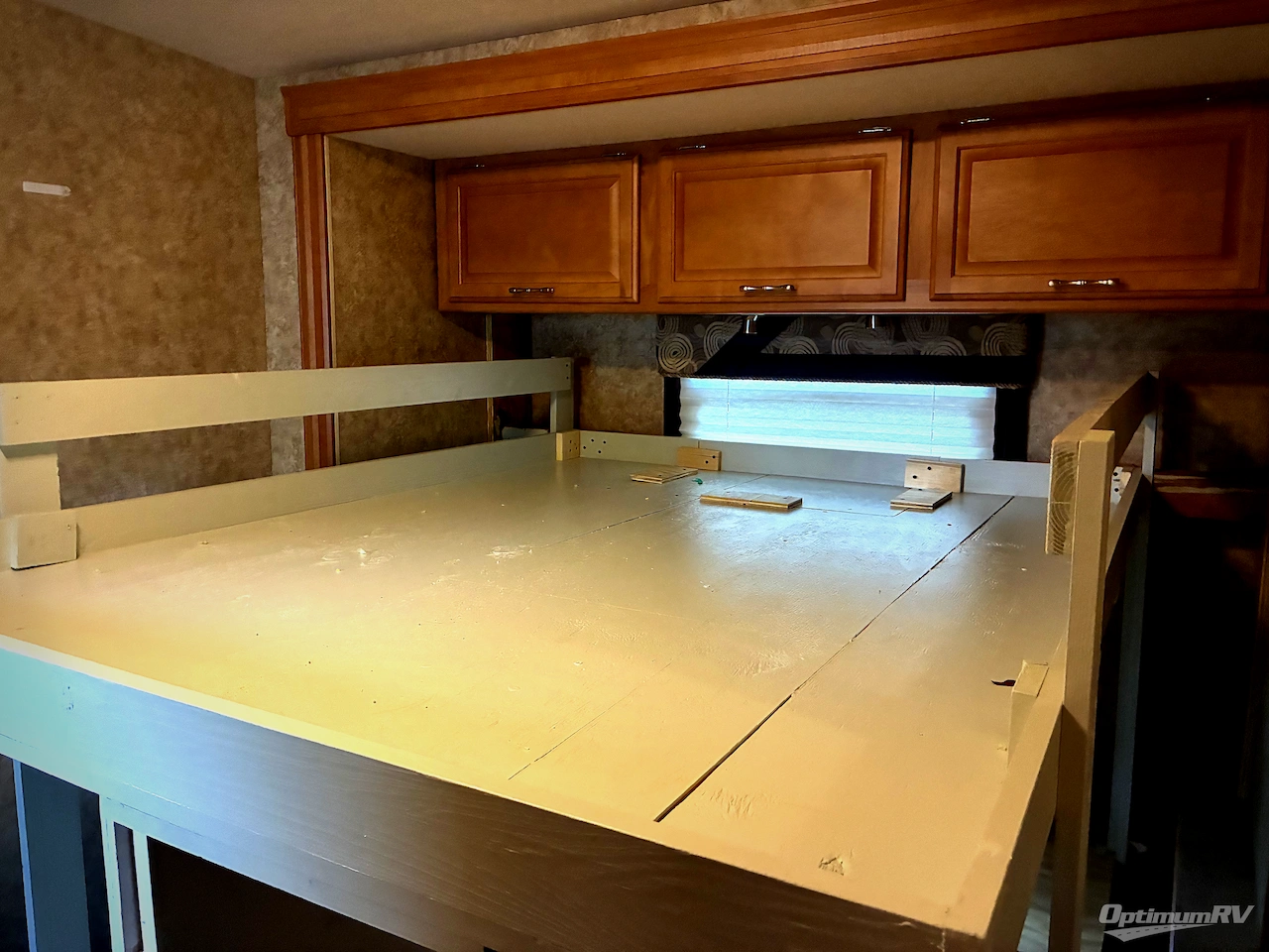2006 Winnebago Voyage 35A Photo 18