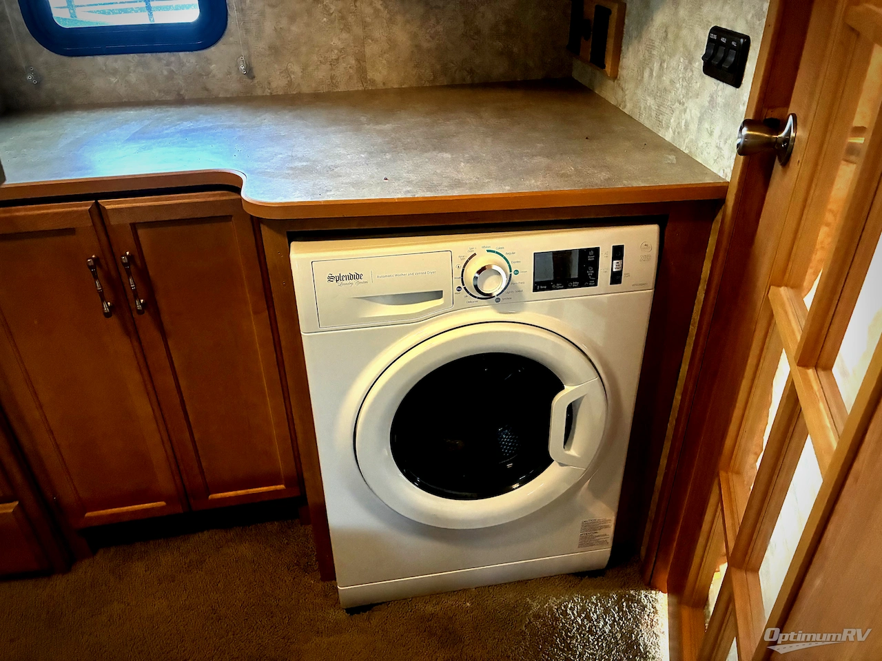 2006 Winnebago Voyage 35A Photo 19