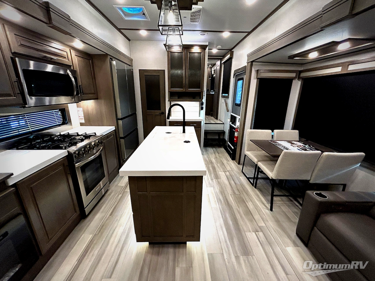 2024 Grand Design Solitude 391DL Photo 5