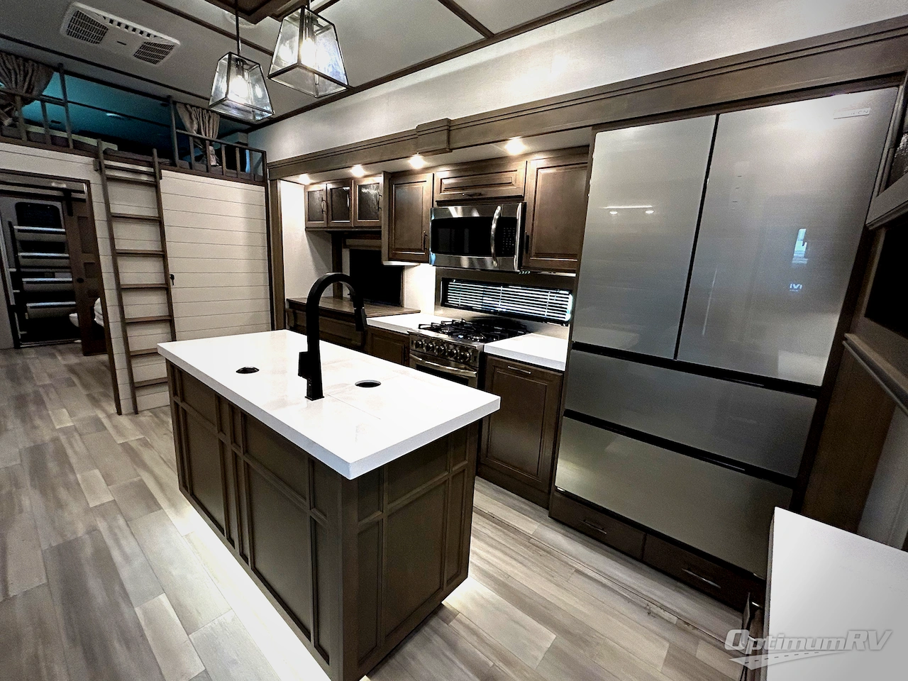 2024 Grand Design Solitude 391DL Photo 17