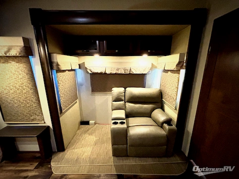 2019 Forest River Sierra 387MKOK RV Photo 4