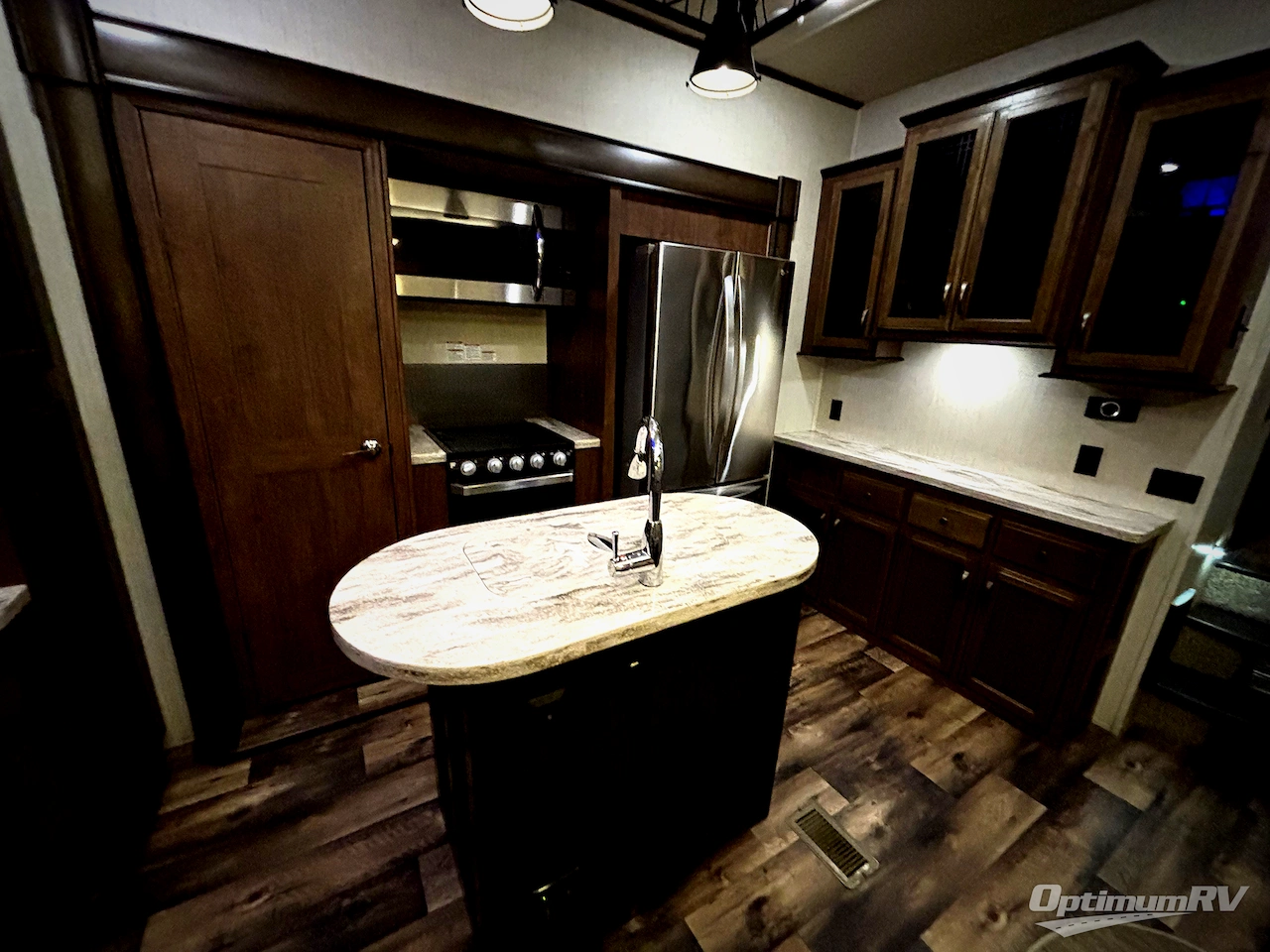 2019 Forest River Sierra 387MKOK Photo 6