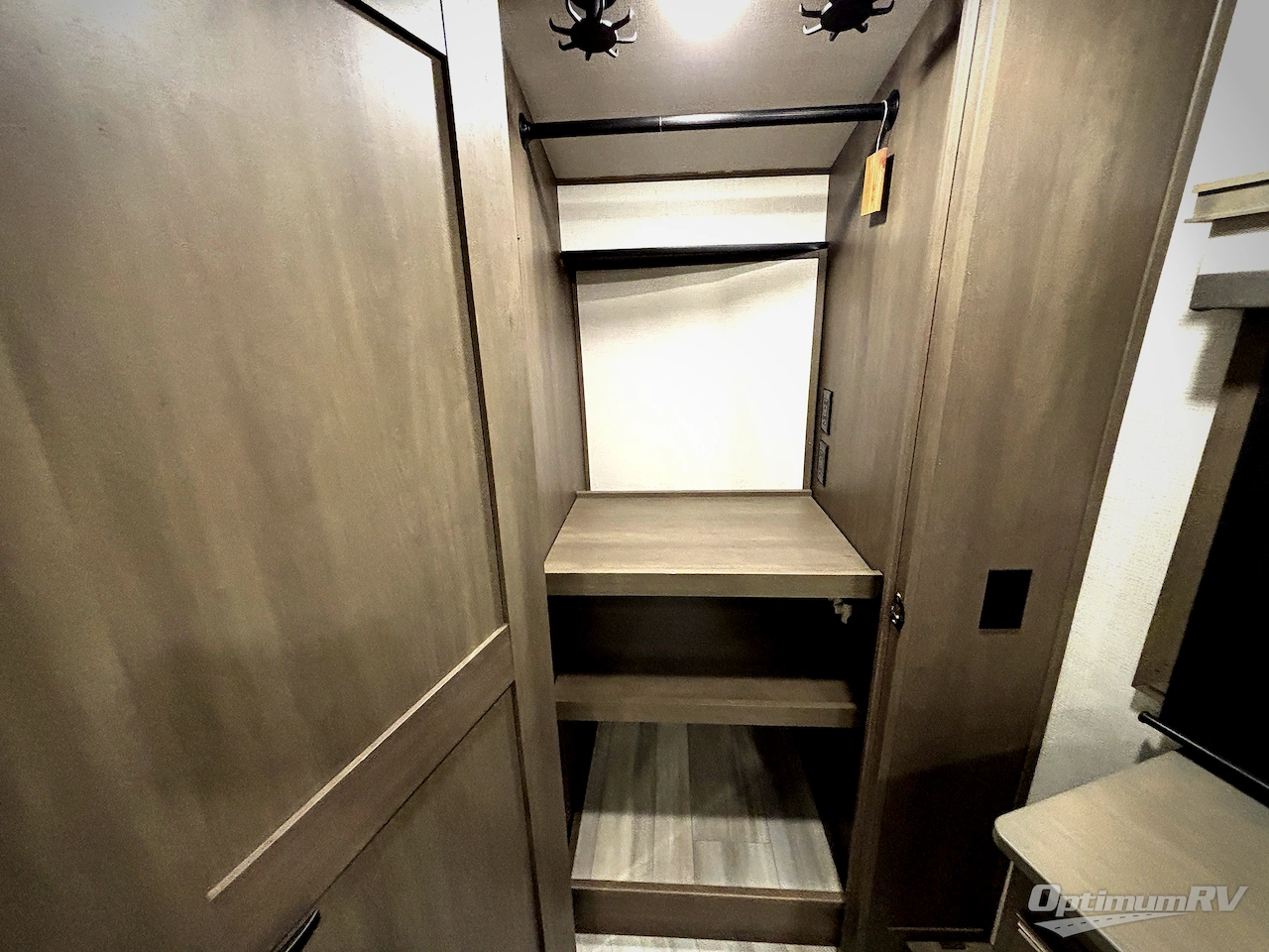 2024 Grand Design Solitude 390RK Photo 11