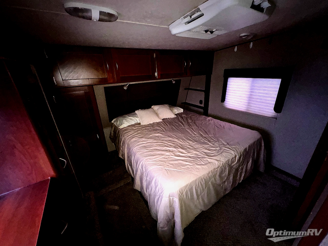 2015 Forest River Vengeance 377V Photo 11