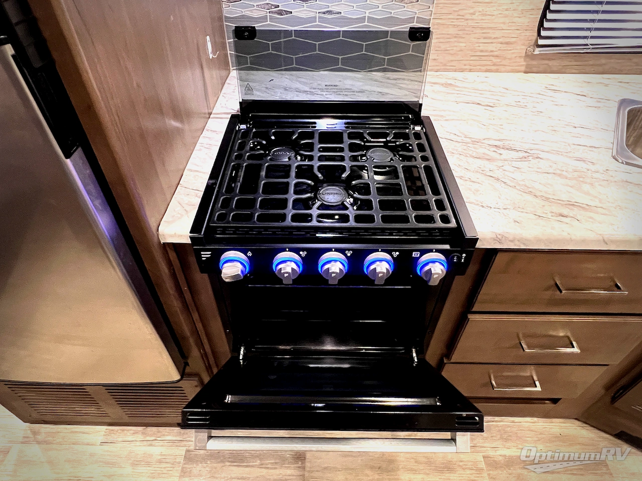 2022 Thor Freedom Traveler 29A Photo 26