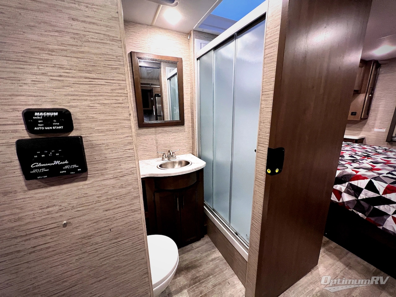 2022 Thor Freedom Traveler 29A Photo 29