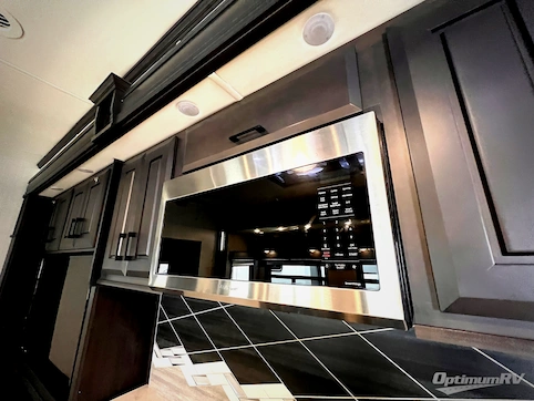 2022 DRV Luxury Suites FullHouse JX450 RV Photo 2