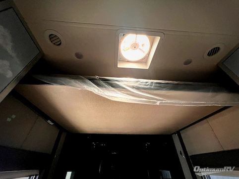2022 DRV Luxury Suites FullHouse JX450 RV Photo 3