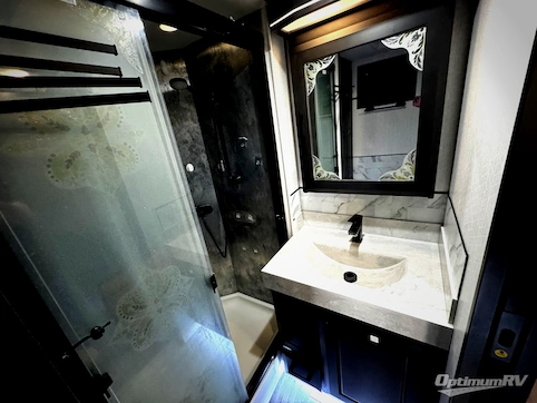 2022 DRV Luxury Suites FullHouse JX450 RV Photo 4