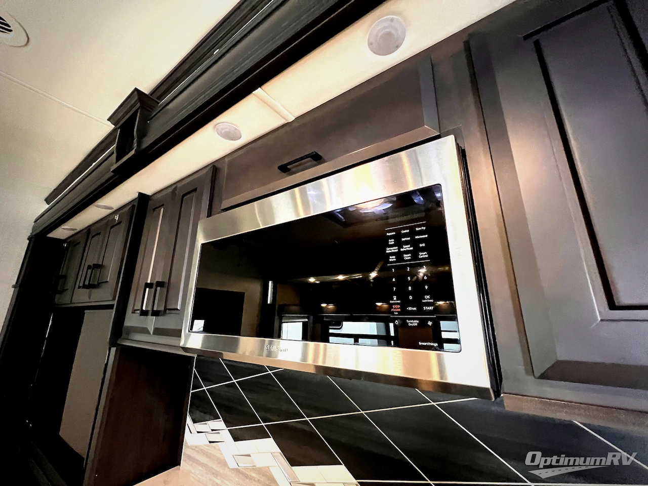 2022 DRV Luxury Suites FullHouse JX450 Photo 8