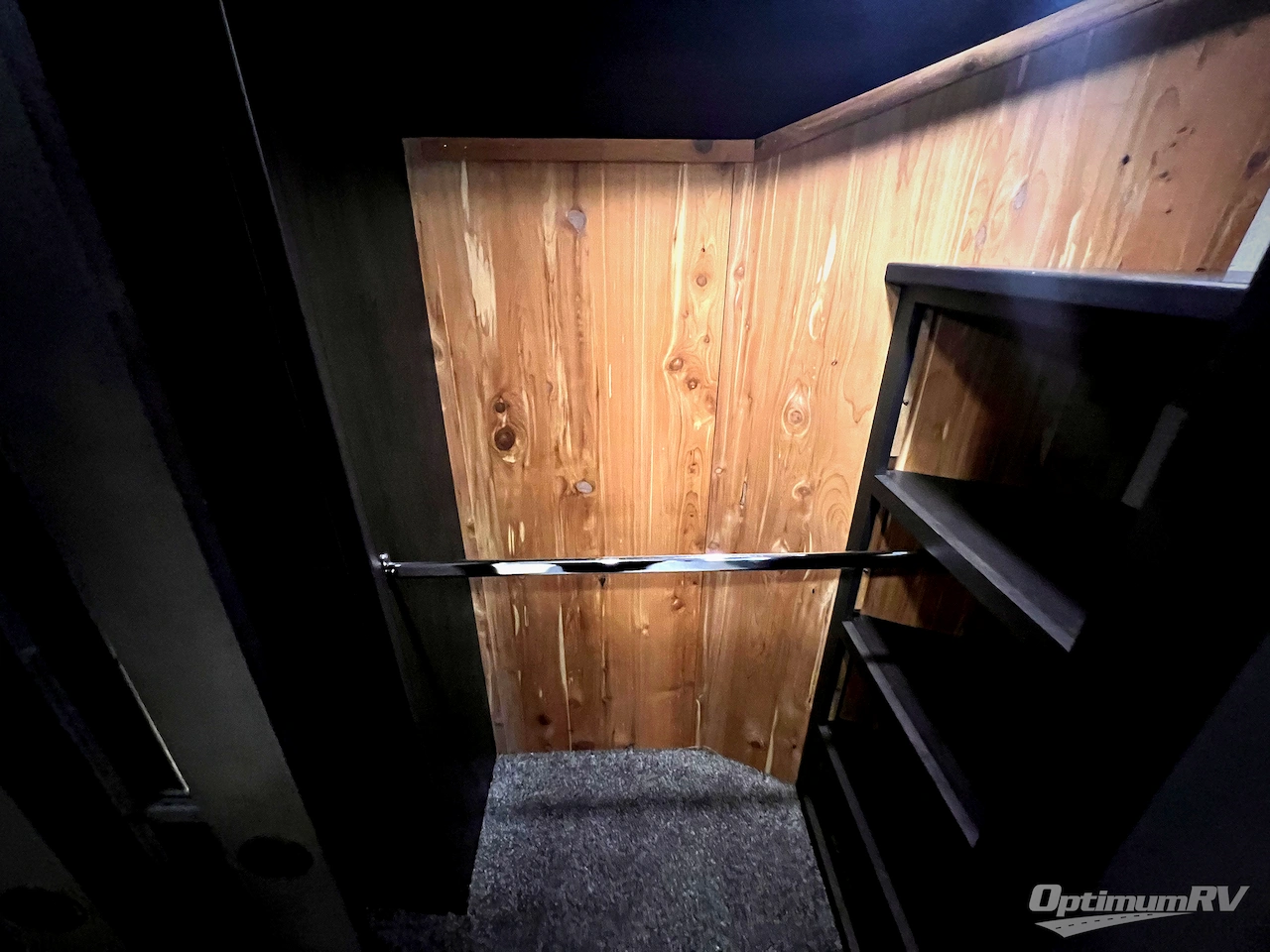 2022 DRV Luxury Suites FullHouse JX450 Photo 26