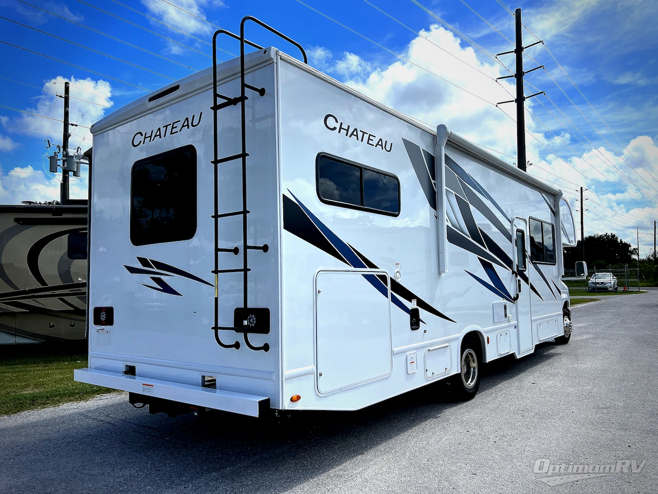 2025 Thor Chateau 31EV Photo 3