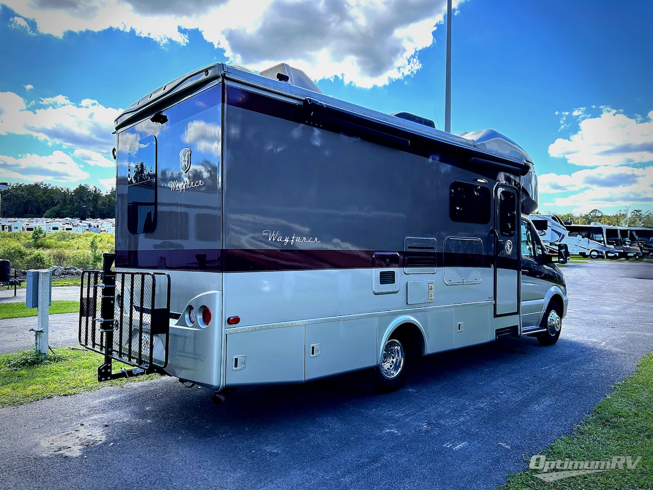 2019 Tiffin Wayfarer 24QW Photo 2