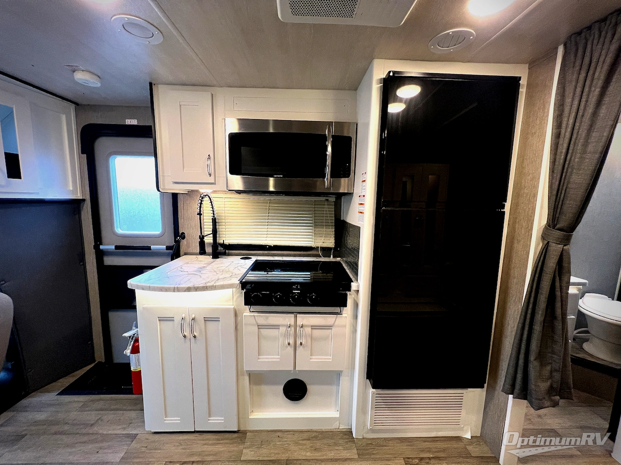 2024 NeXus Viper 25V Photo 12