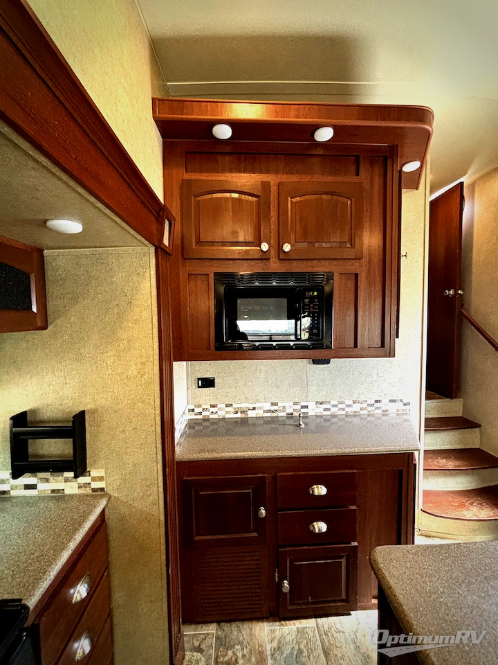 2015 Forest River Rockwood Signature Ultra Lite 8289WS Photo 20
