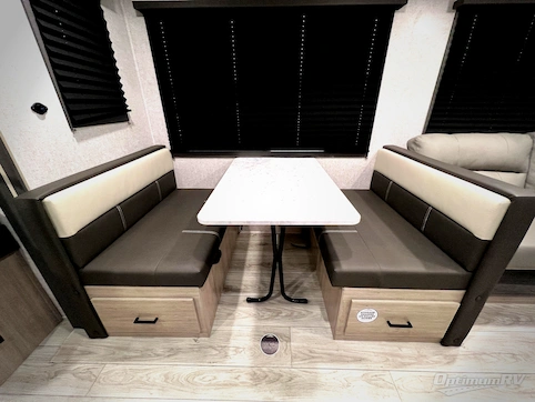 2026 East To West Della Terra 275BH RV Photo 3