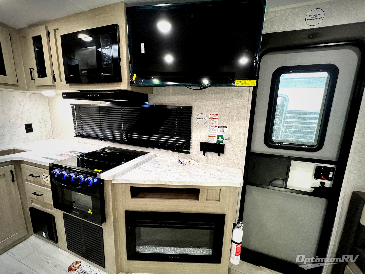 2026 East To West Della Terra 251RD Photo 11