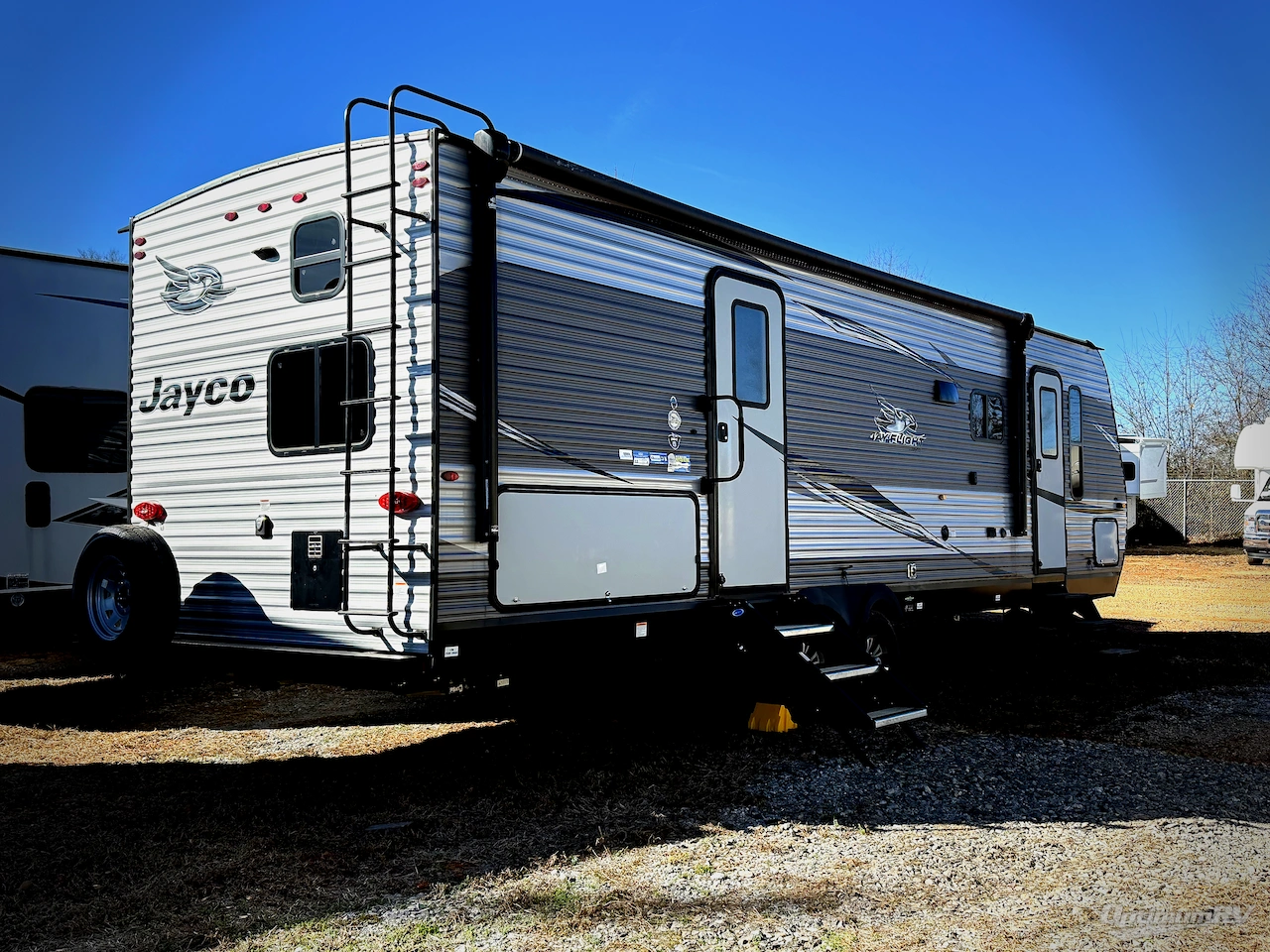 2021 Jayco Jay Flight 28BHS Photo 2