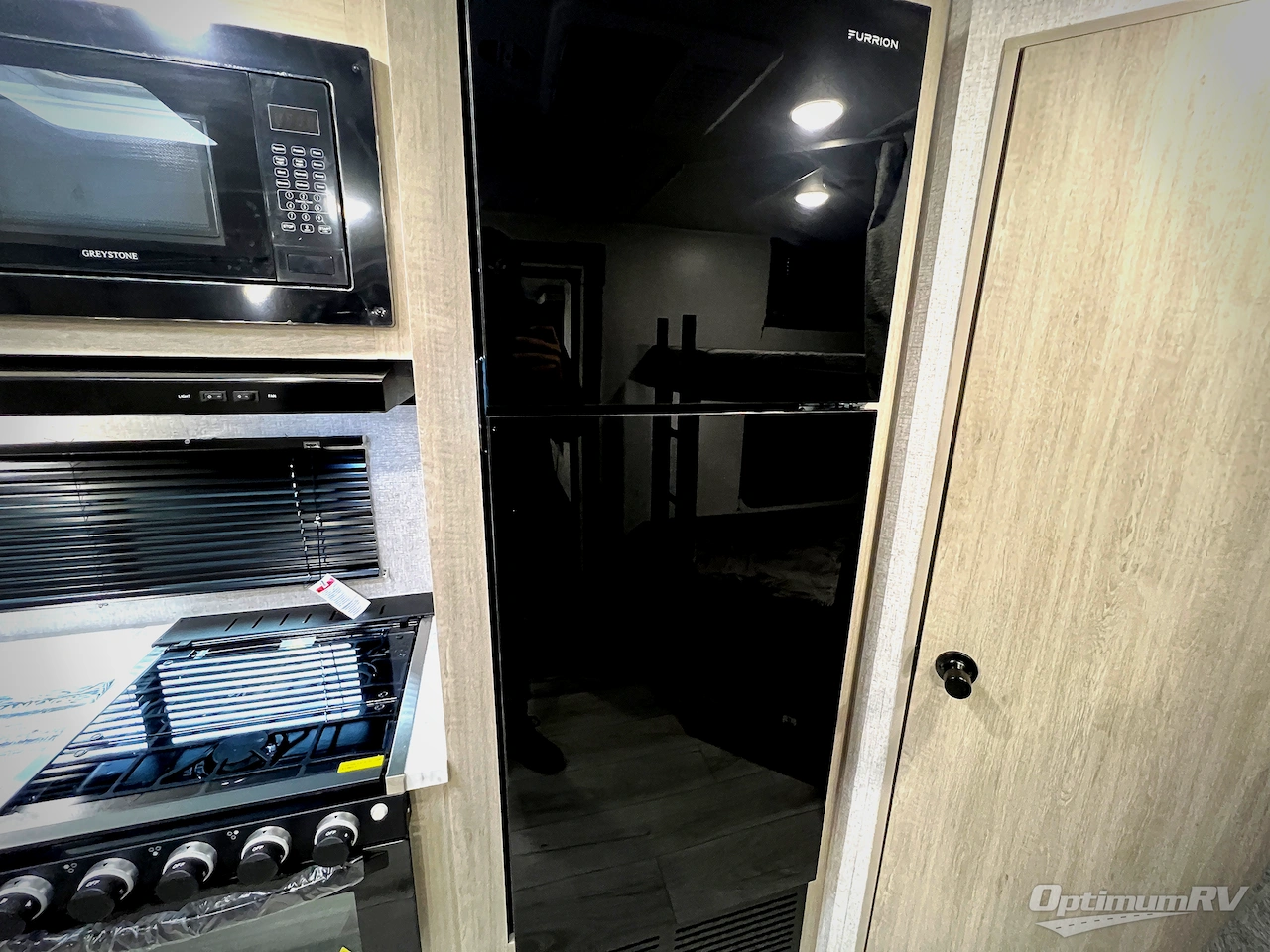 2026 East To West Della Terra 241BH Photo 11