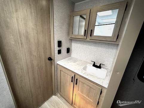 2026 East To West Della Terra 251RD RV Photo 3