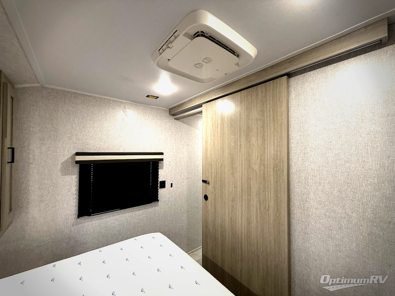 2026 East To West Della Terra 272RL Photo 21