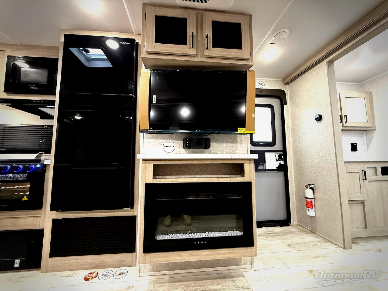 2026 East To West Della Terra 261RB Photo 11