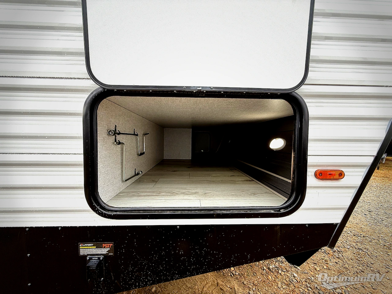 2026 East To West Della Terra 241BH Photo 19