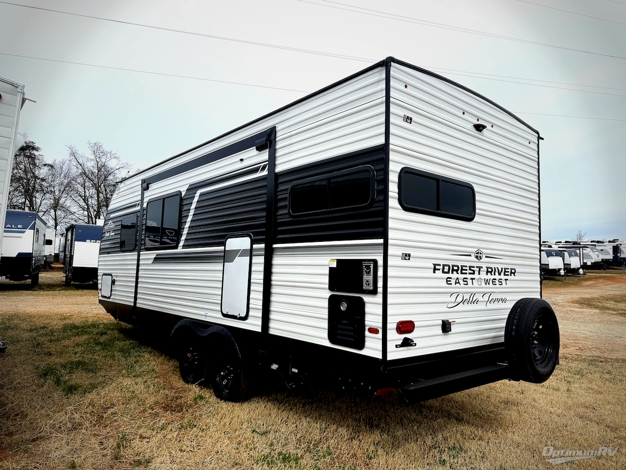 2026 East To West Della Terra 221ML Photo 3