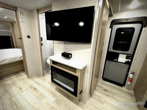 2026 East To West Della Terra 263RK RV Photo 4