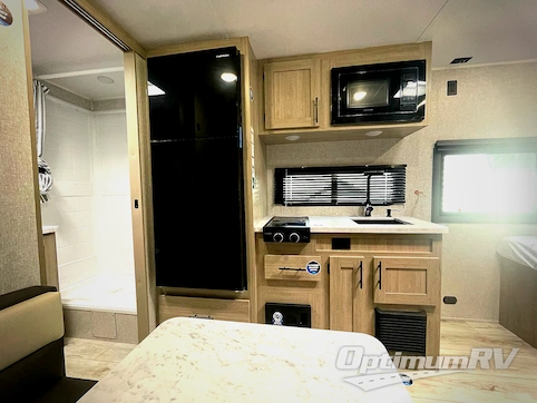 2026 East To West Della Terra LE 160RBXLE RV Photo 3