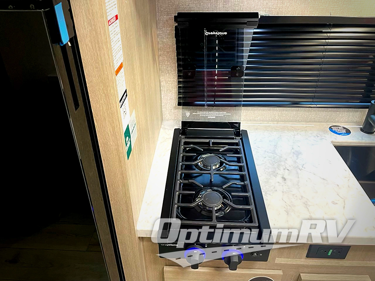 2026 East To West Della Terra LE 170BHXLE Photo 8