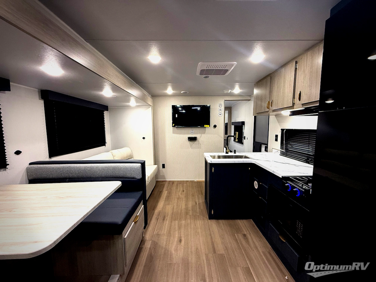 2026 East To West Acclaim 2700BH Photo 5