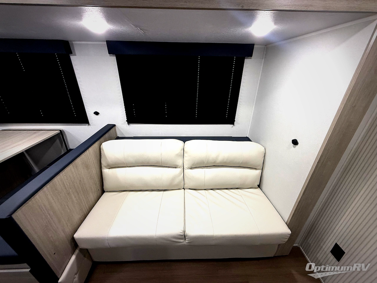 2026 East To West Acclaim 2700BH Photo 7