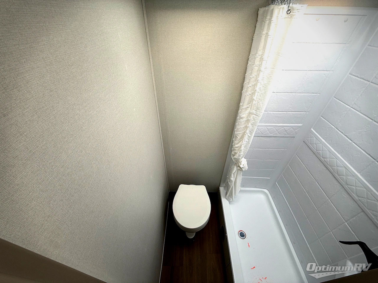 2026 East To West Acclaim 2400BH Photo 19