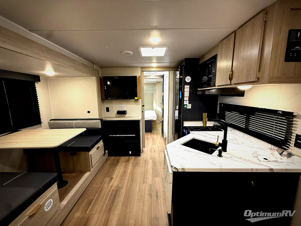 2026 East To West Acclaim 2550DS Photo 4