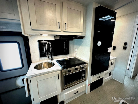 2025 East To West Entrada 2200S RV Photo 3