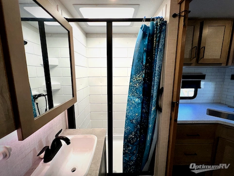 2024 Ember E-Series 22MLQ RV Photo 4