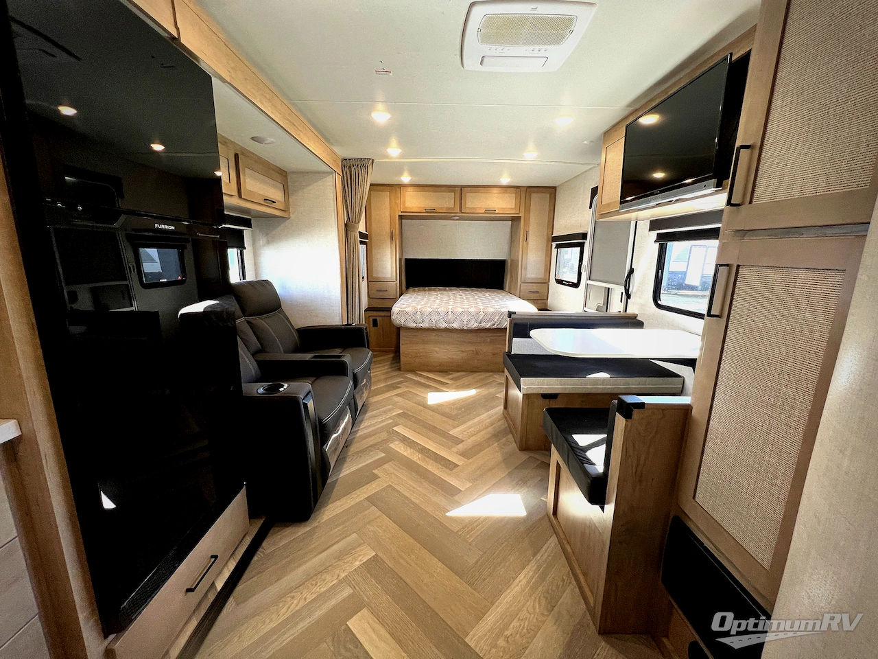 2024 Ember E-Series 22MLQ Photo 19