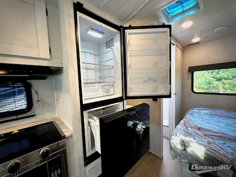 2025 East To West Entrada 2200S RV Photo 3