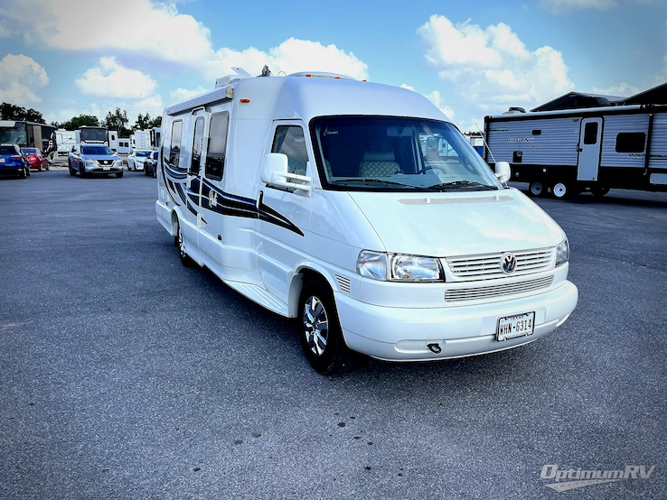 2001 Winnebago Rialta 22FD RV Photo 1