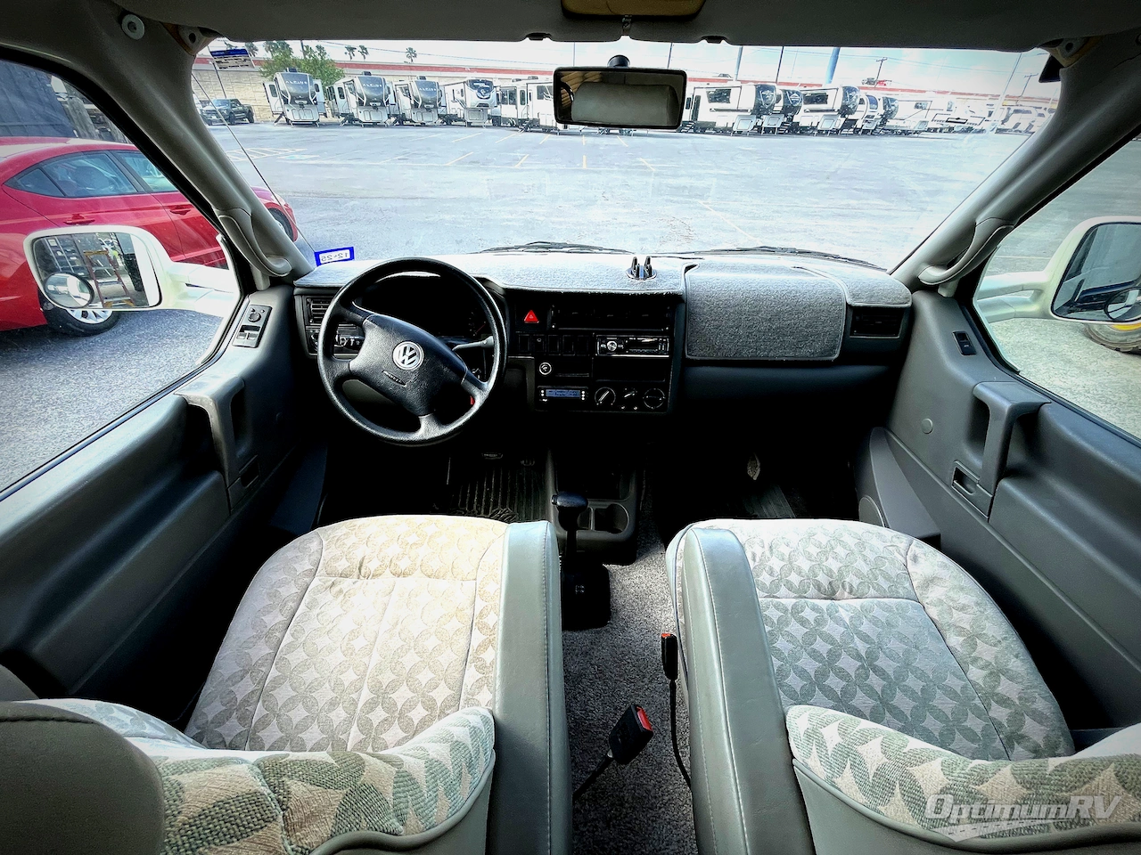 2001 Winnebago Rialta 22FD Photo 5