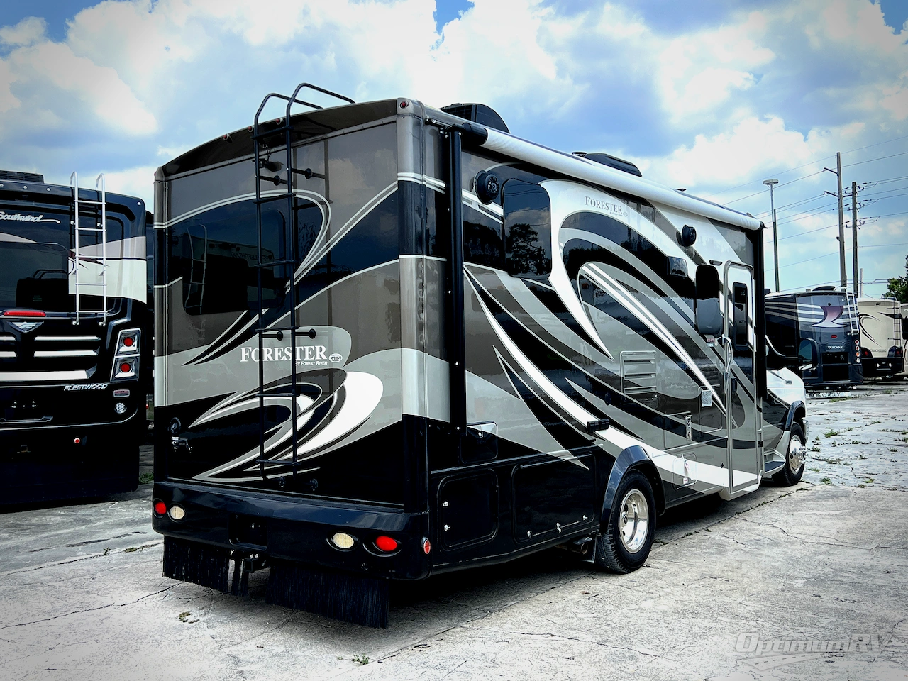 2016 Forest River Forester Grand Touring Series 2431S Photo 2