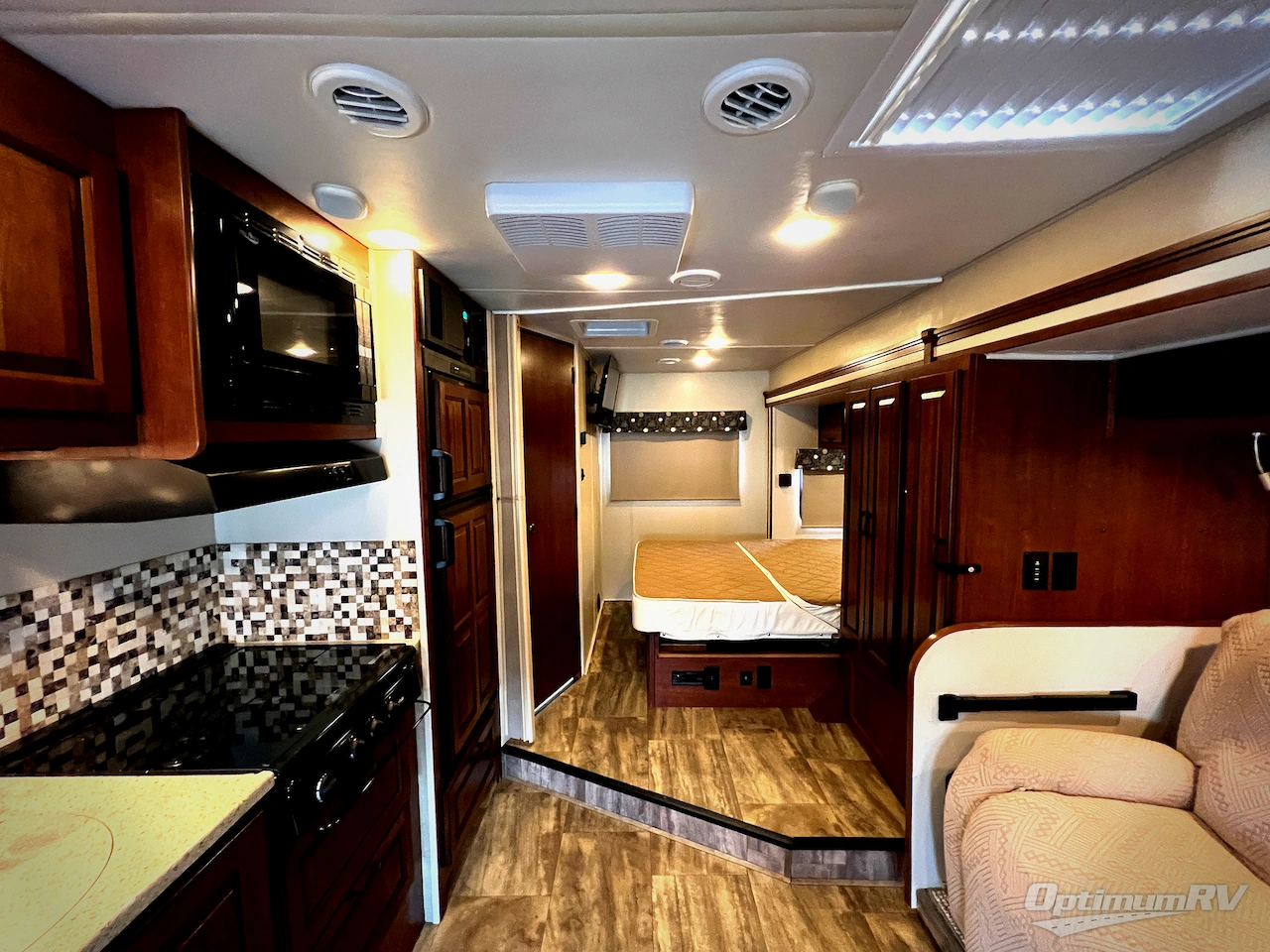 2016 Forest River Forester Grand Touring Series 2431S Photo 4