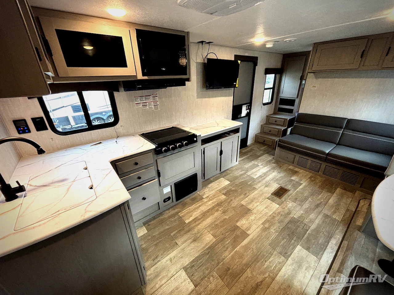 2025 Forest River Viking 6K Series 262BHS Photo 10