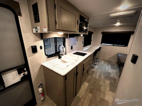 2025 Forest River Viking 5K Series 242MK RV Photo 4
